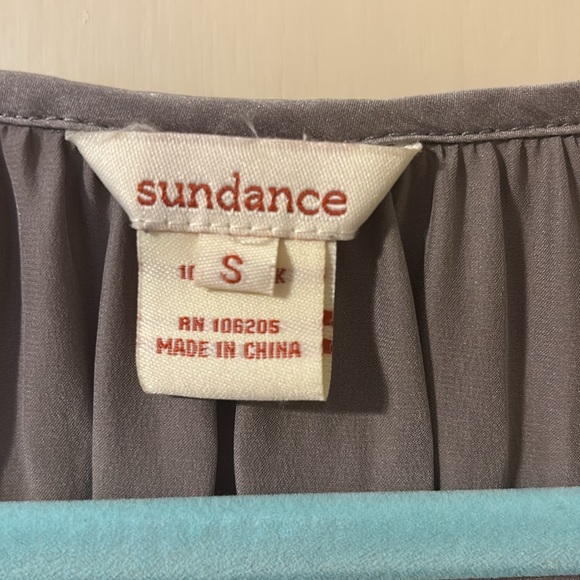 Sundance 100% Silk Embroidered Top - Picture 4 of 10